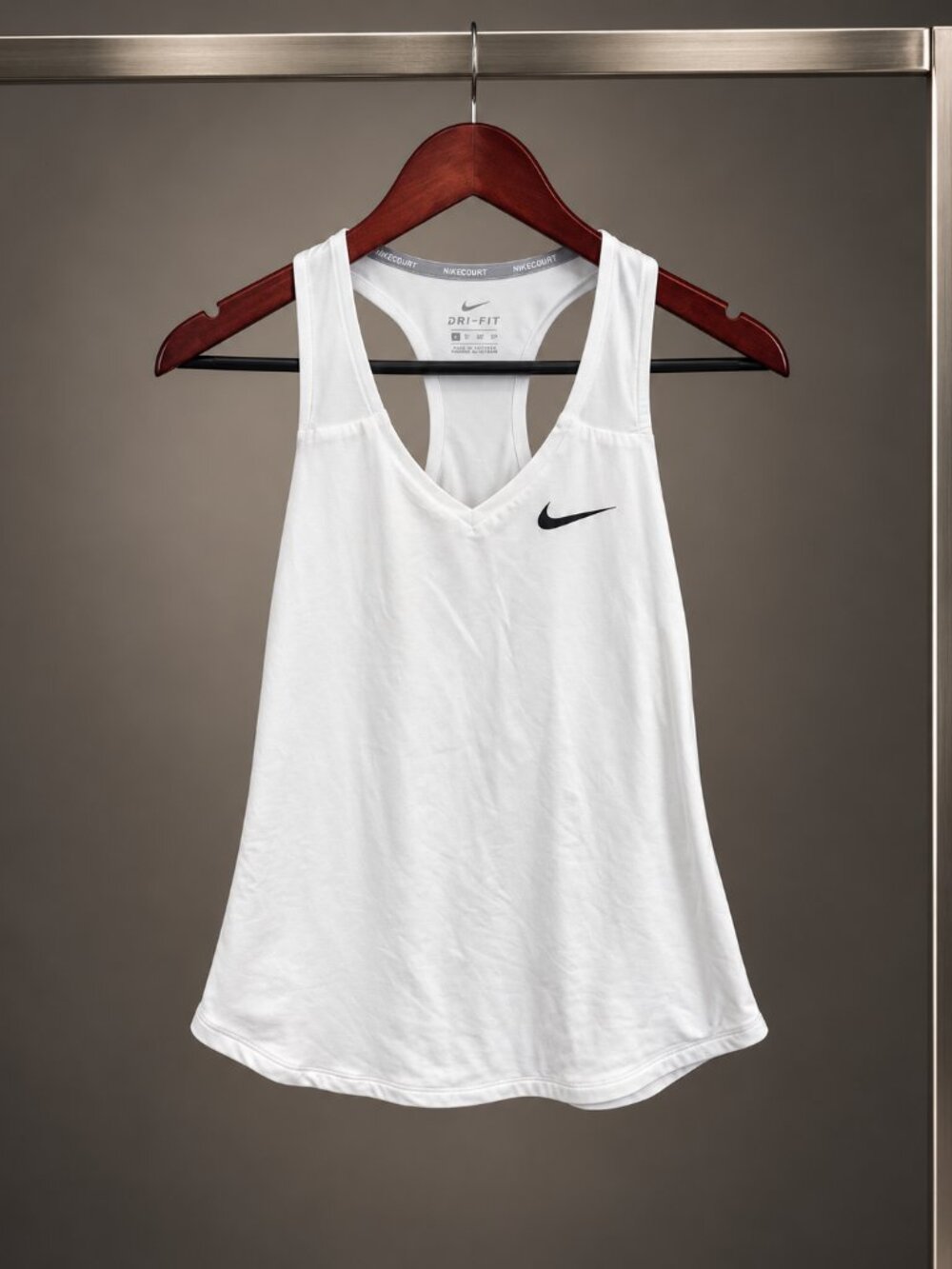 NIKECOURT Team Pure Dri-FIT Tennis Tank Top White Racerback V-Neck XS